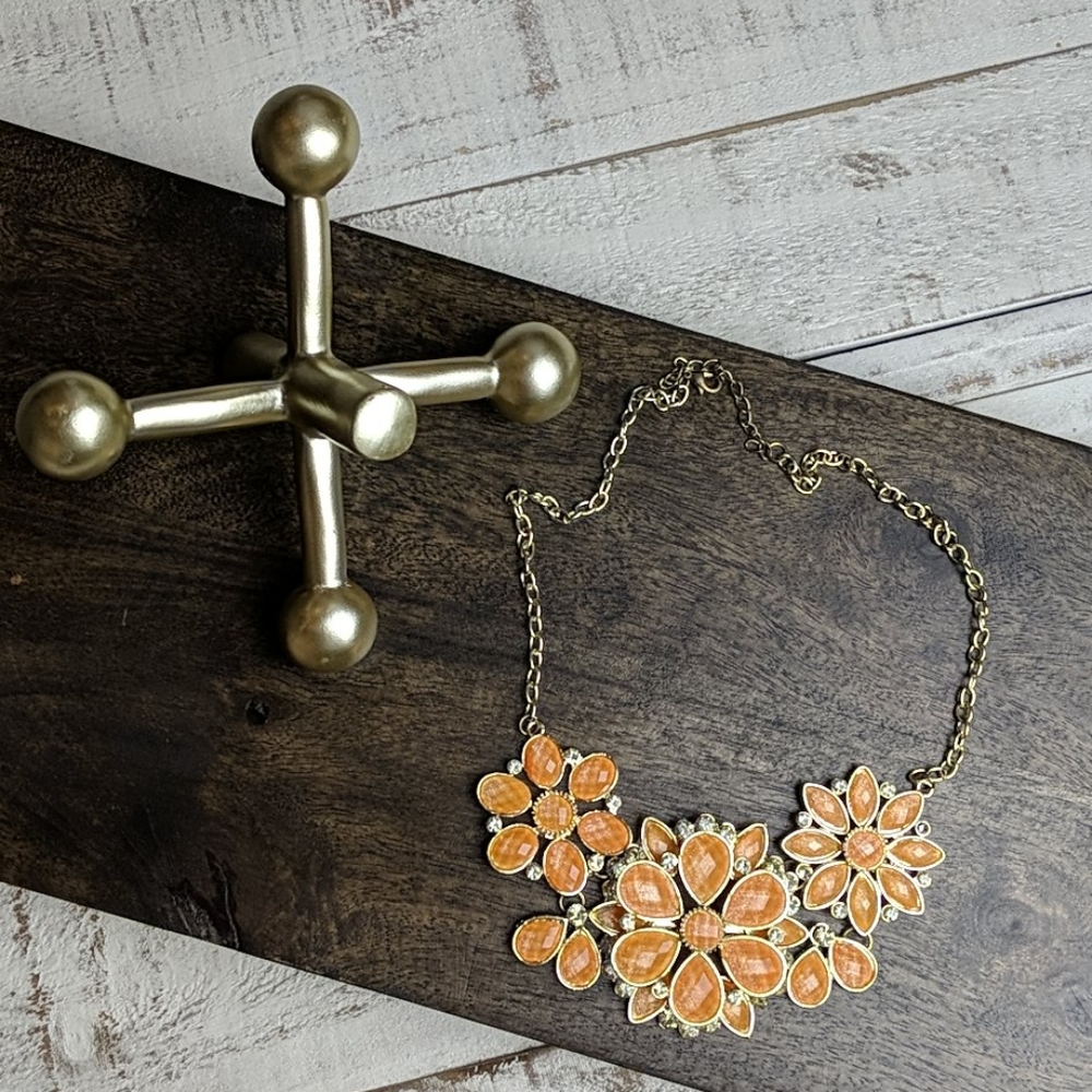 ⚡Peach chunky necklace